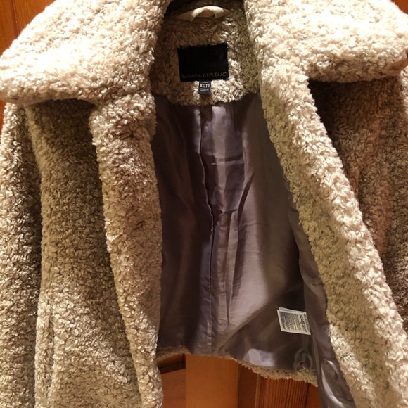 Banana Republic Sherpa Jacket - Picture 4 of 4